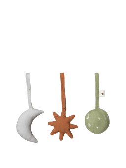 Skye Baby Toys lot de 3 en vert thé, lune, étoile et balle suspendues avec sangles