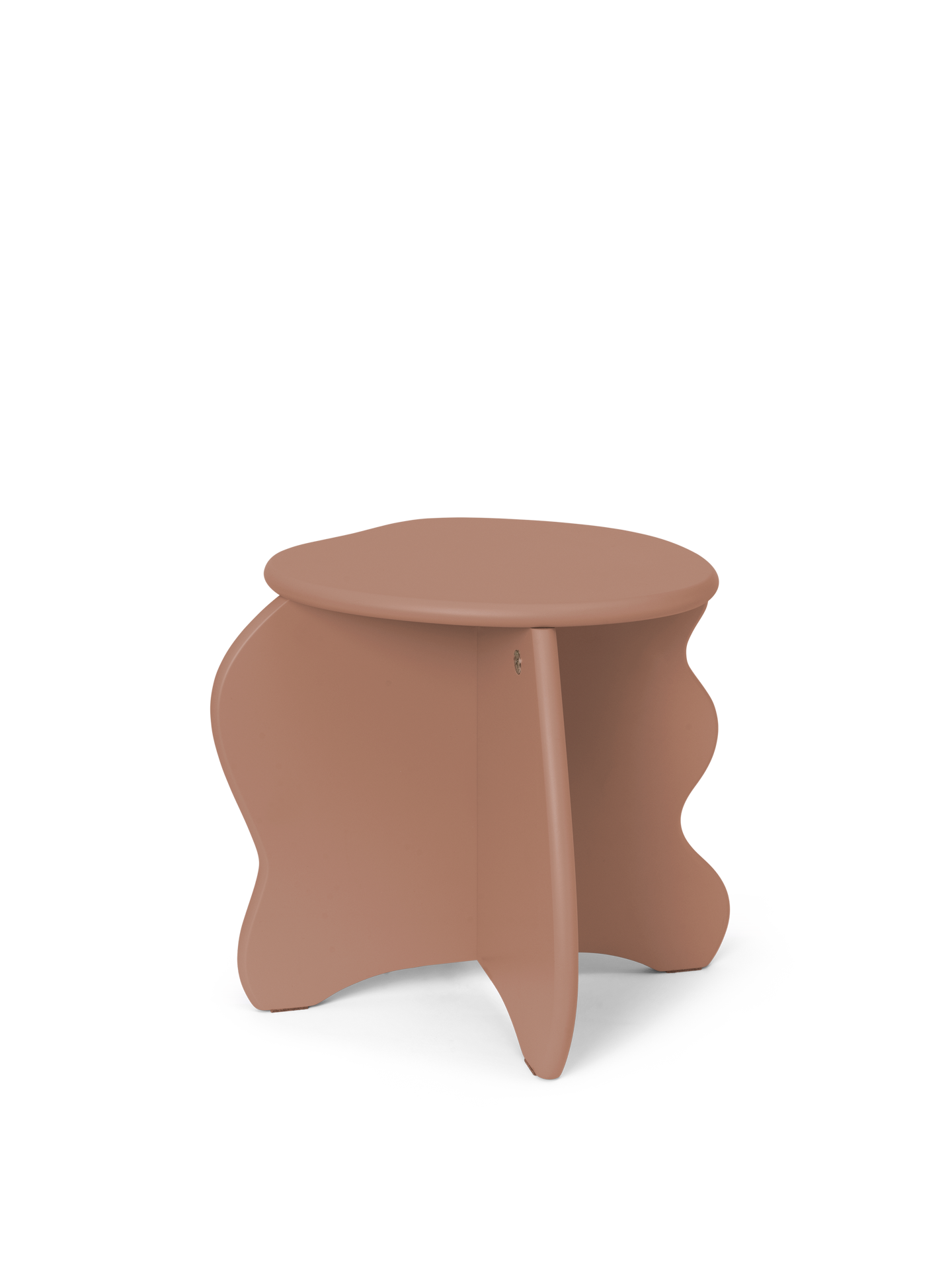 Slope Stool – Beige | Sculptural chair for little ones | Ferm Living