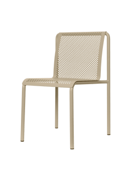 Dapple Chair in kasjmier met geperforeerde zitting en rugleuning, schuin van opzij gezien