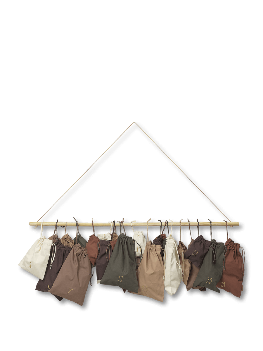 Countdown to Christmas | Advent Calendar with 24 cotton pouches