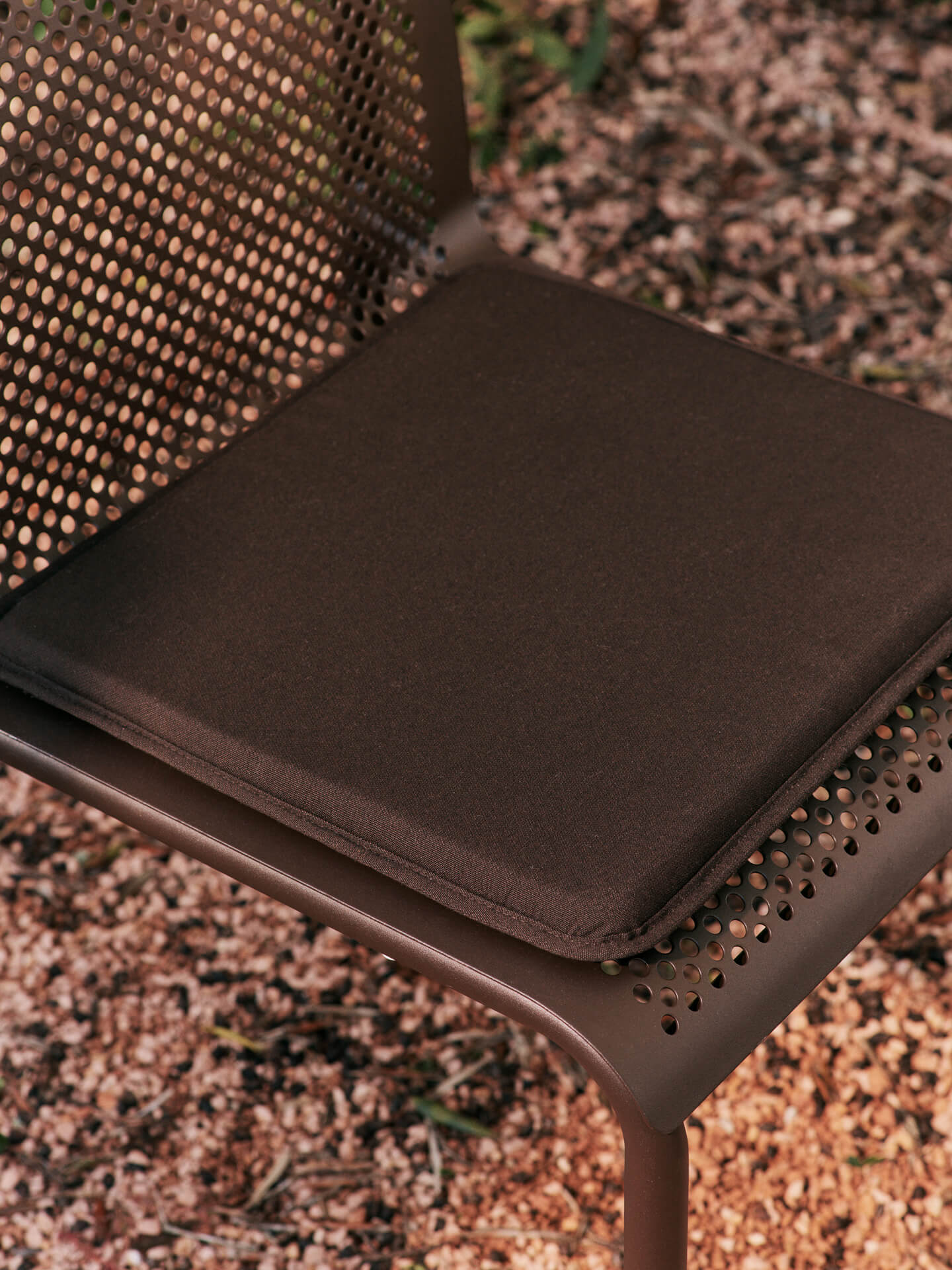 Dapple Chair - Dark Brown – Ferm Living