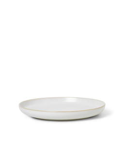 Sekki Plate grande en crème, glaçure mouchetée avec pied surélevé