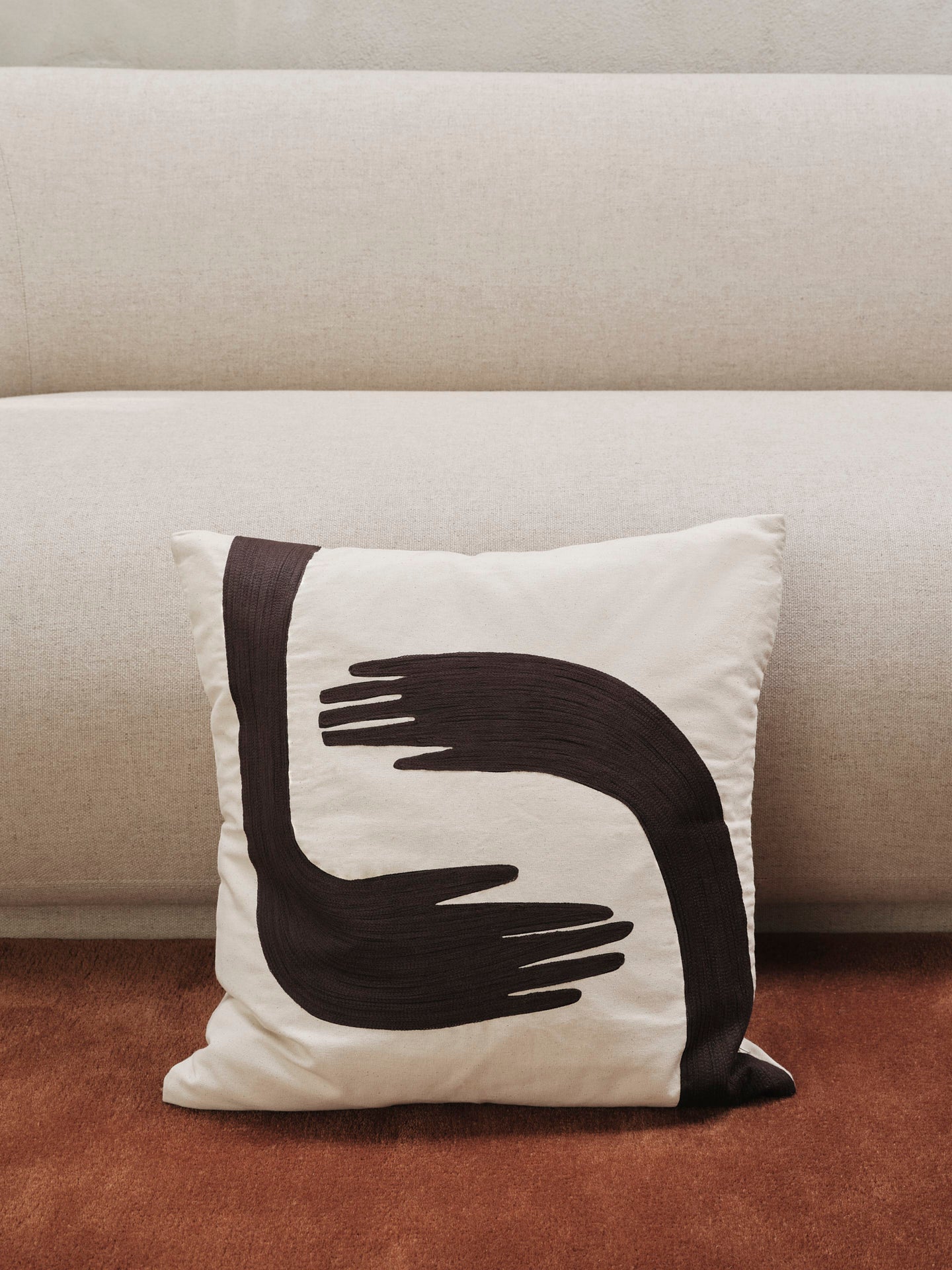 Pose Cushion - Dark Brown/Undyed | Ferm Living