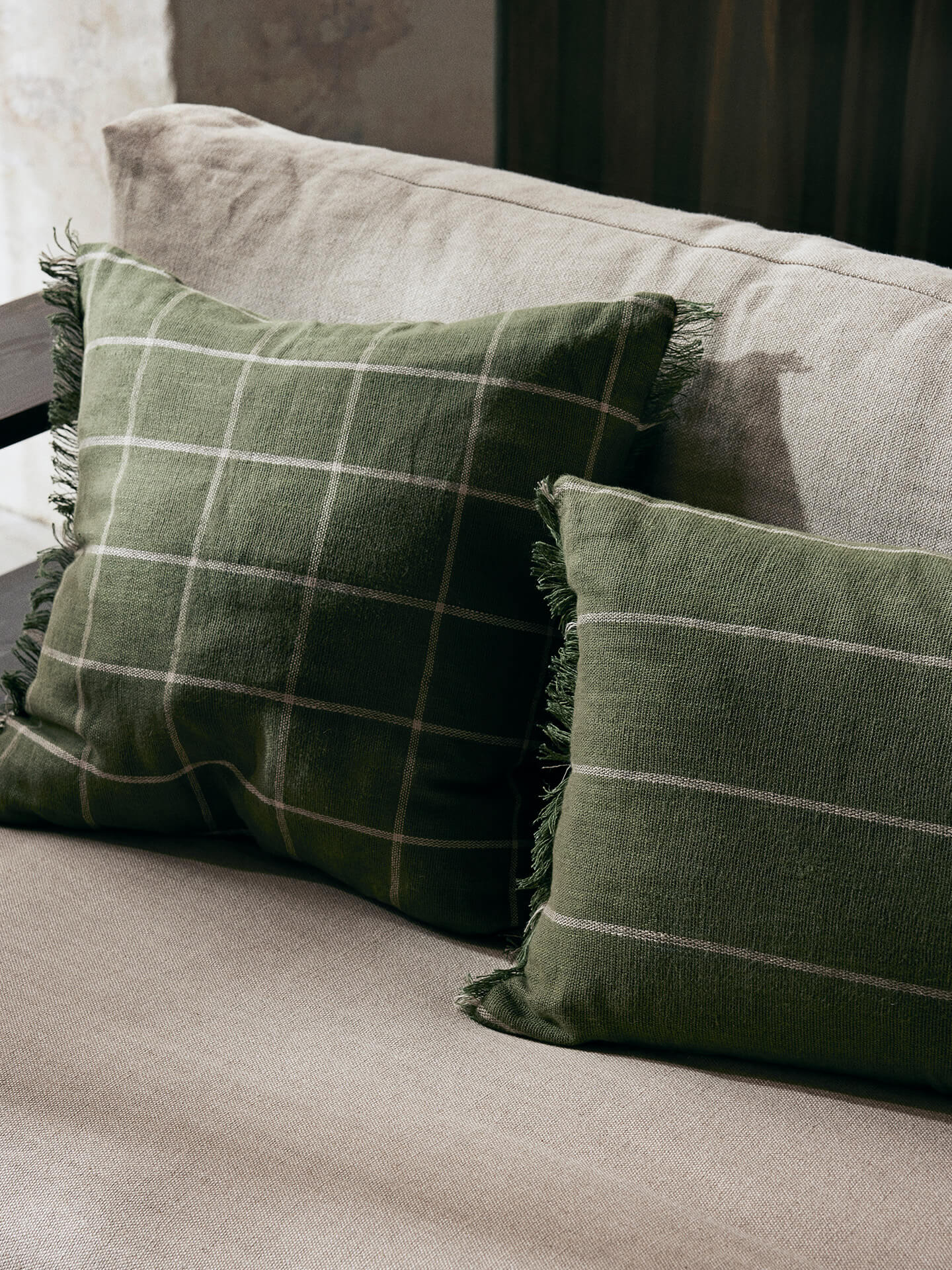 Calm Cushion - Olive/Off-white | Ferm Living