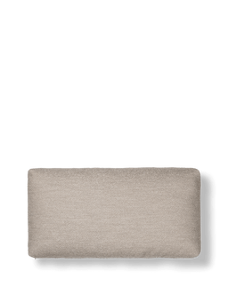 Dase Cushion in soft bouclé, natural