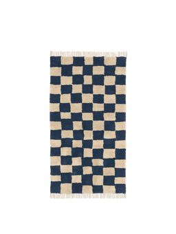 Mara Washable Rug en bleu profond et sable chaud à motif à carreaux et extrémités à franges