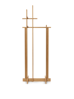 Bridge Clothes Stand en chêne huilé avec barres croisées et base à lattes