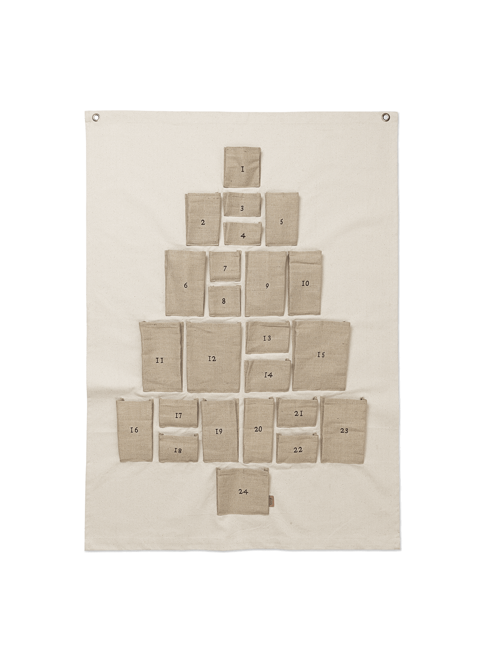 【新品】ferm LIVING Pine Christmas Calendar Pine Christmas Calendar - Maxi - Natural | Ferm Living