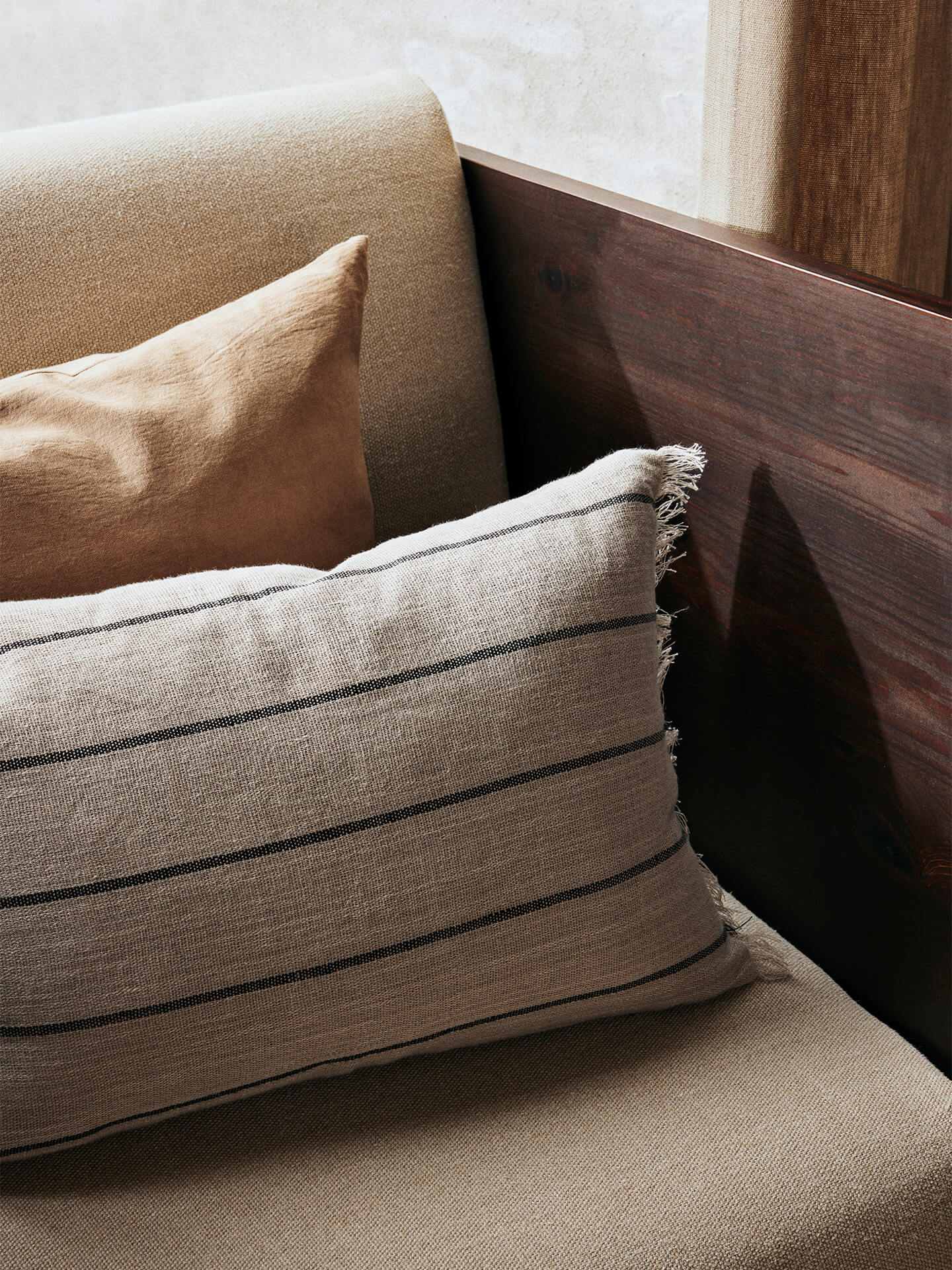 Calm Cushion - Rectangular - Camel/Black | Ferm Living
