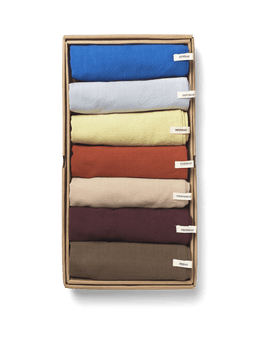 Day Tea Towels 7er-Set in Bold, gefaltet in einer Schachtel mit eingewebten Wochentag-Labels