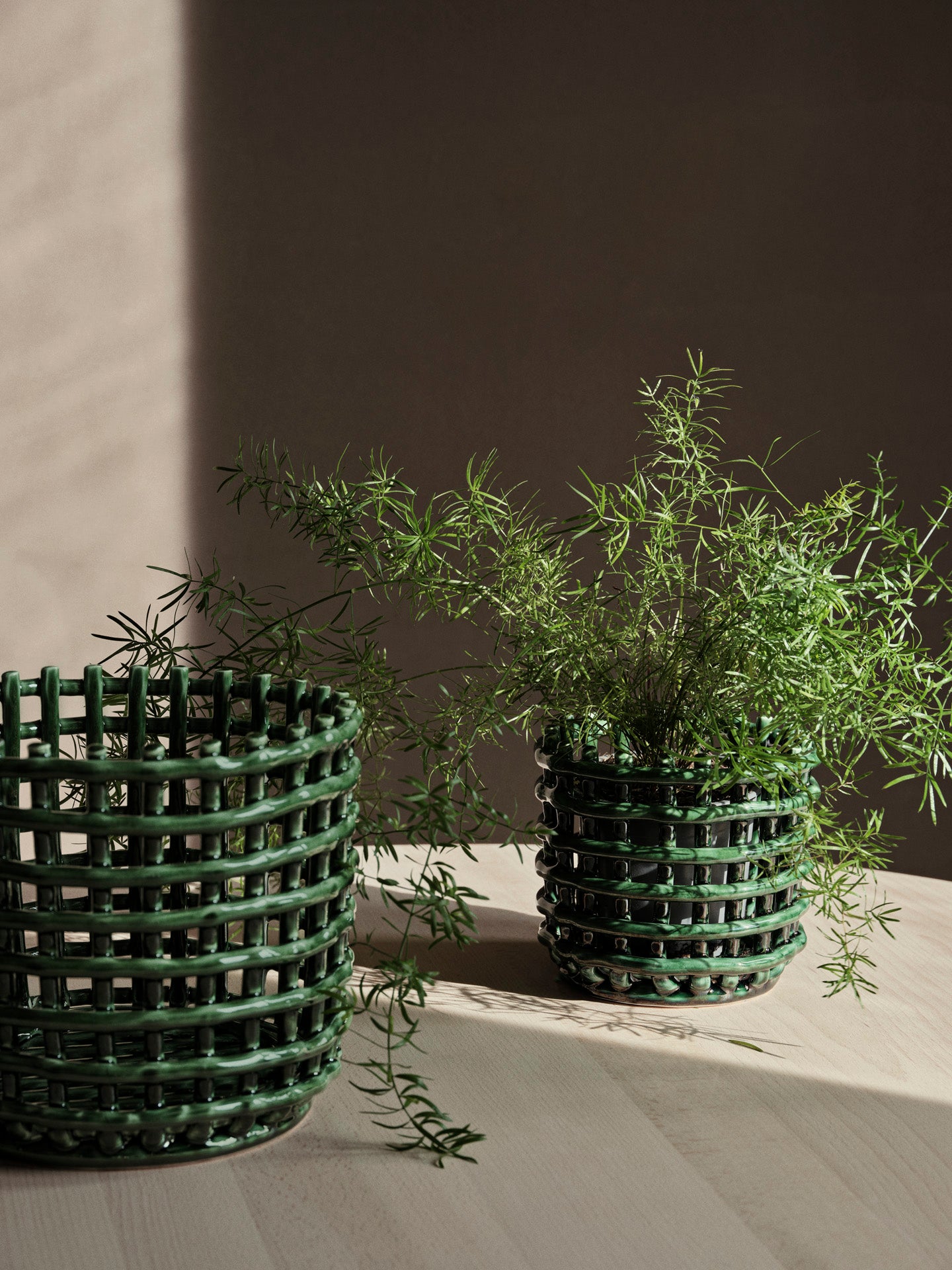 ferm LIVINGファームリビングCeramic Basket Large Ceramic Basket - Large - Emerald Green | Ferm Living