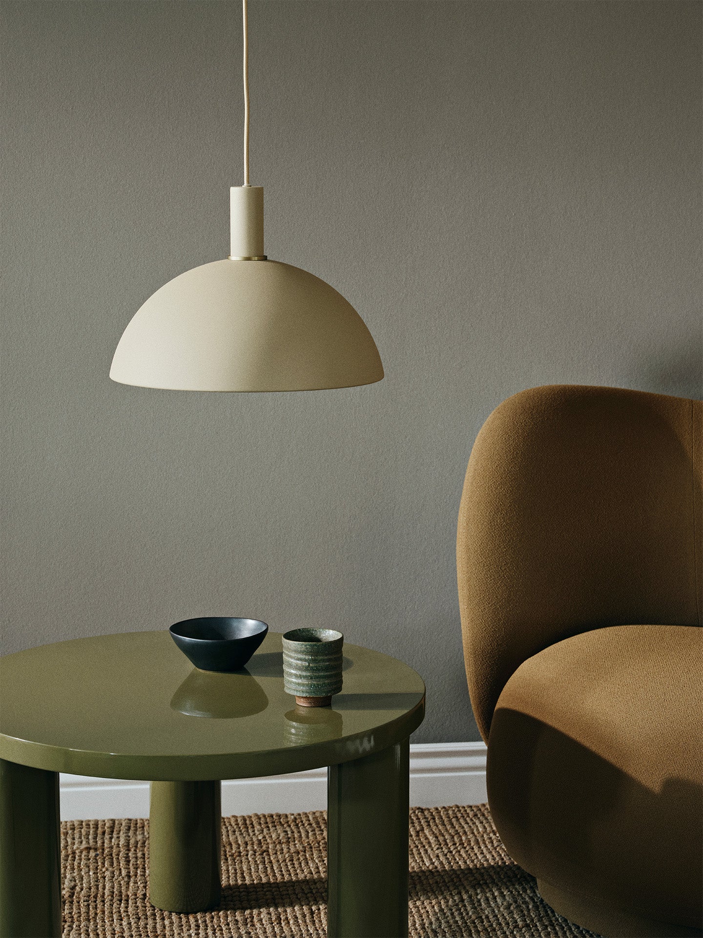 Socket Pendant Low fra Collect Lighting-serien | Ferm Living